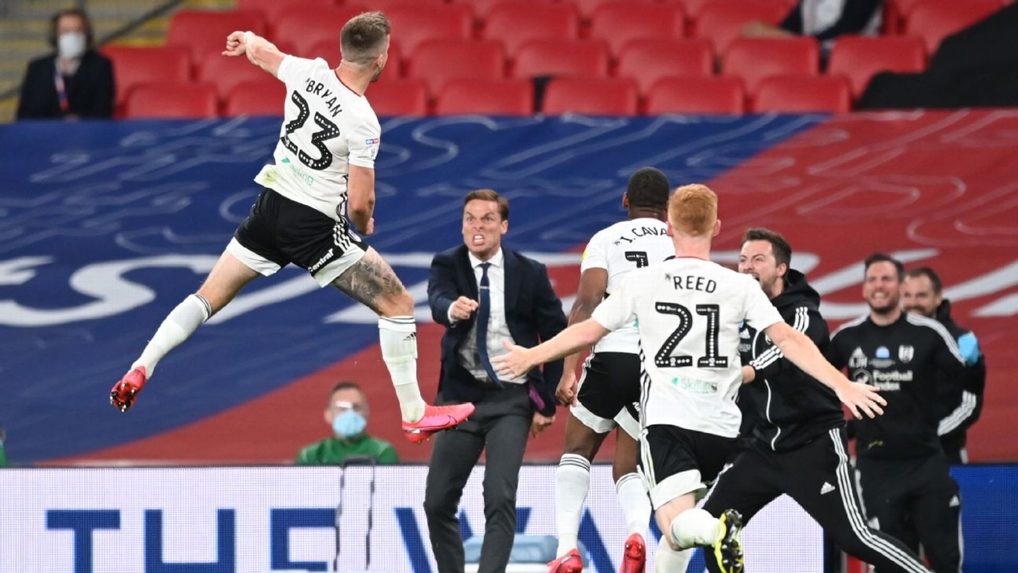 员对球迷真 员对球迷真